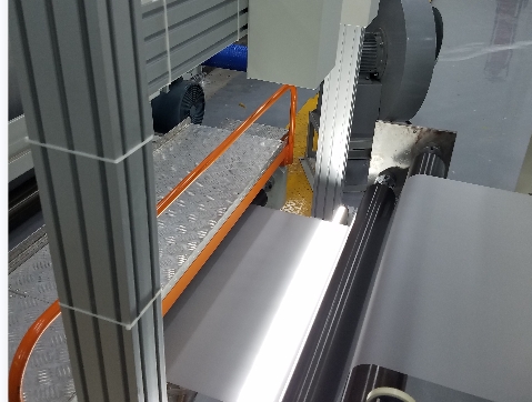  玻璃瑕疵無處遁形！在線檢測系統(tǒng)如何革新質(zhì)量控制